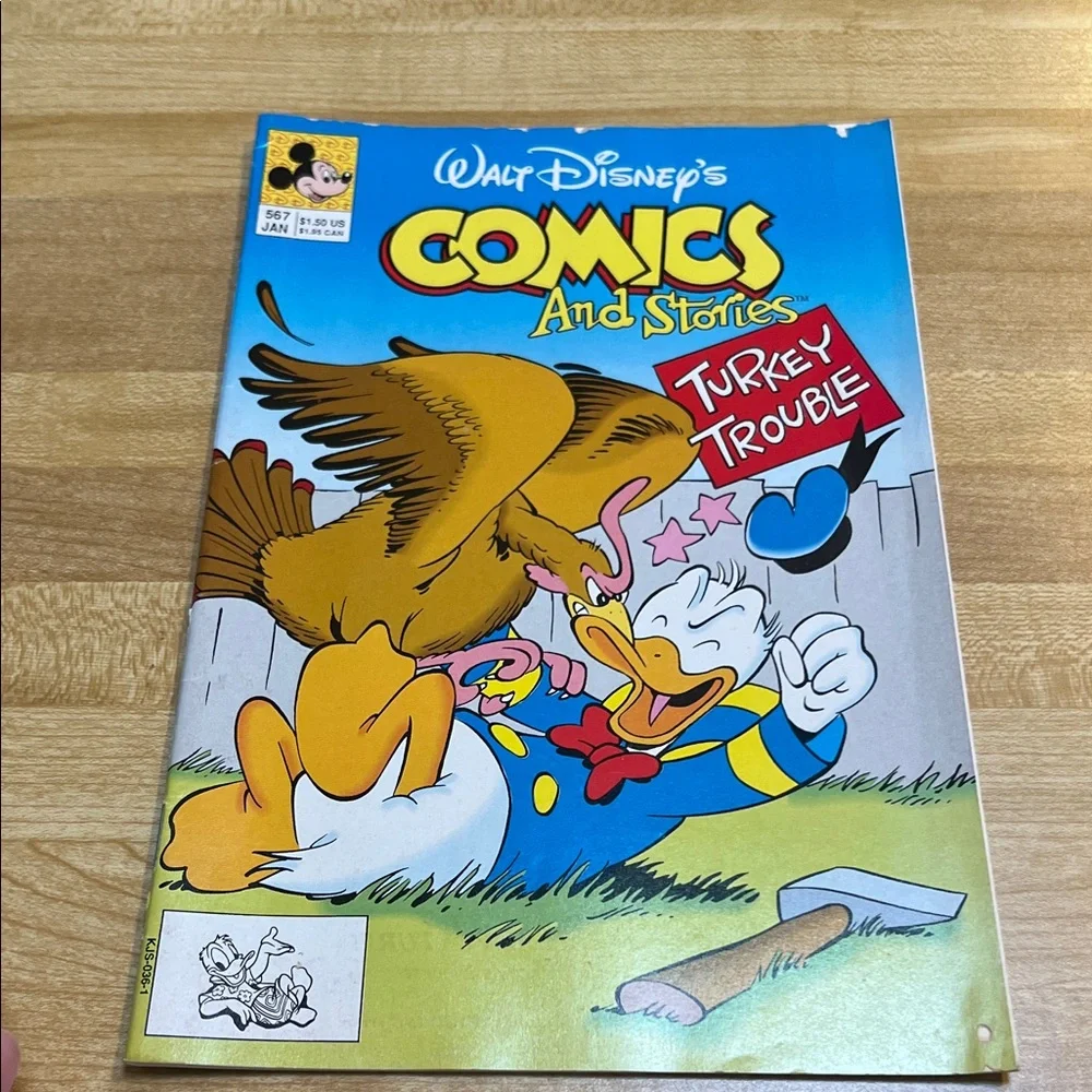 # 0923** 3 Set Of Disney Comic Book Collection